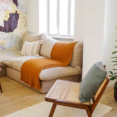 Bright Next To The King's Garden