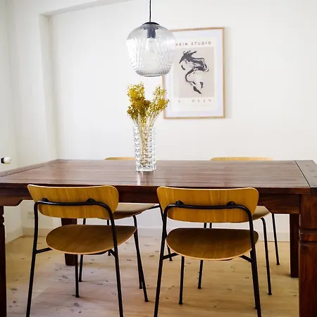 Apartamento Bright Next To The King's Garden Copenhaga
